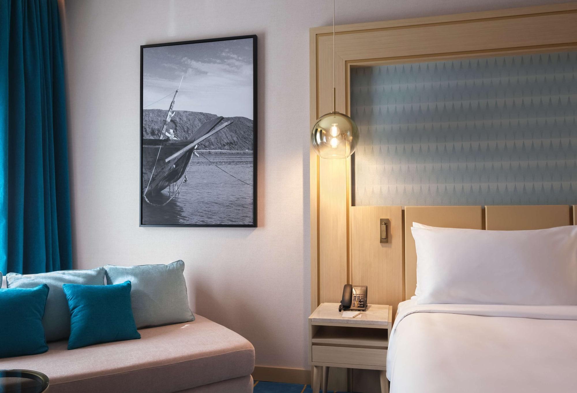 Maani Muscat Hotel & Suites Mascate Exterior foto