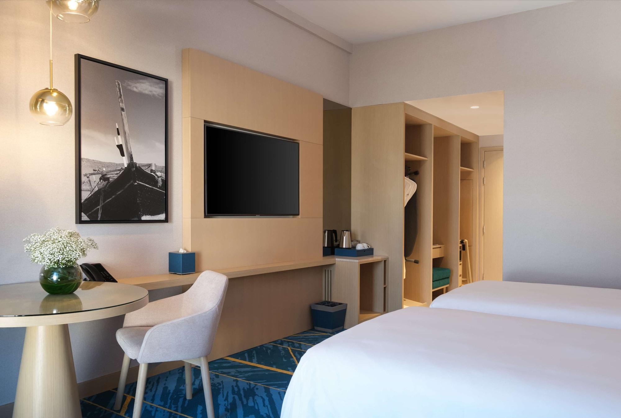 Maani Muscat Hotel & Suites Mascate Exterior foto