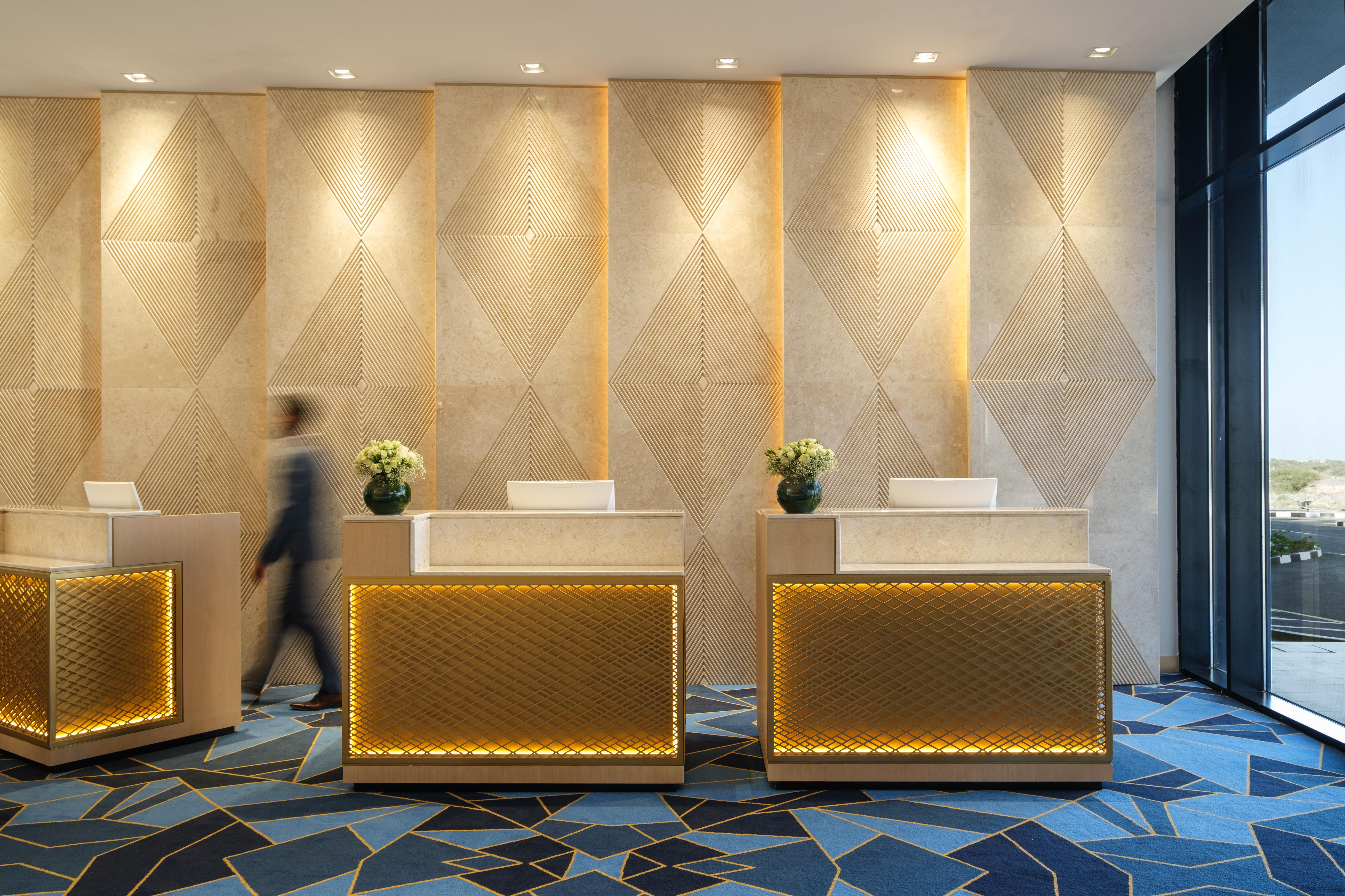 Maani Muscat Hotel & Suites Mascate Exterior foto